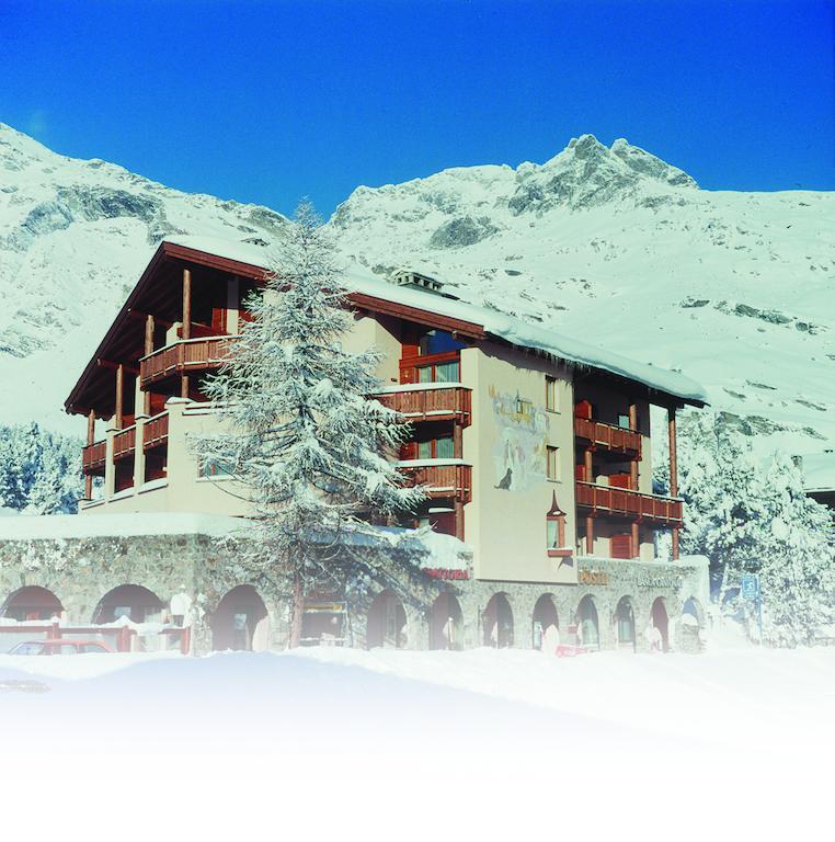 Hotel Poestli Maloja Buitenkant foto