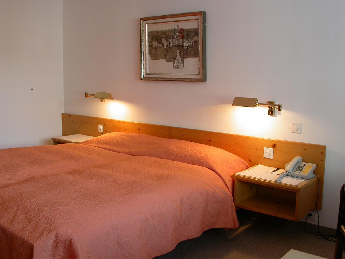 Hotel Poestli Maloja Buitenkant foto